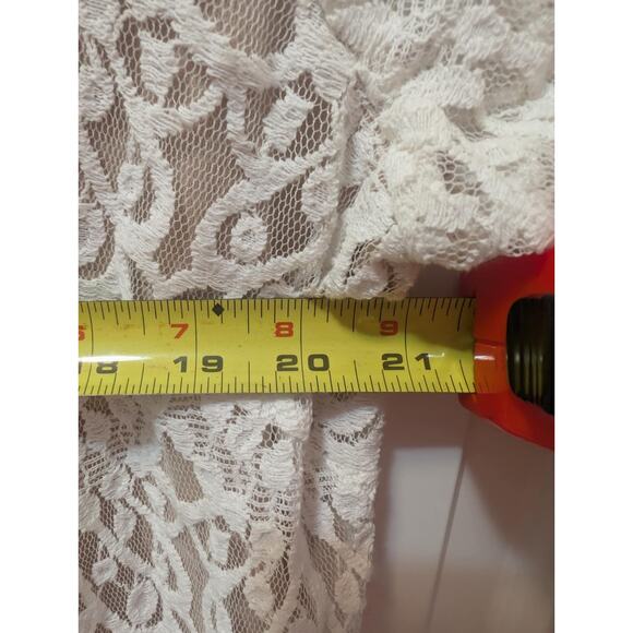 Ronni Nicole 3/4 Sleeve Lace Sheath Lined Ivory Lace Wedding Dress Size 14 - Picture 9 of 12